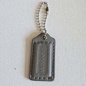 Coach Leather “Gray” Hangtag